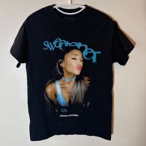 Ariana Grande Sweetener Graphic T-Shirt Black‎ Size Medium